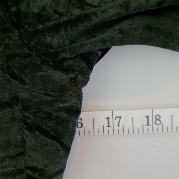 Y2K velvet bodycon dress. - Picture 10 of 11